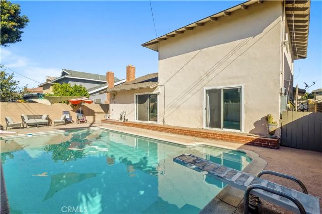 15503 Benfield Avenue, Norwalk, CA 90650