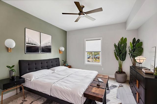 8111 LAKEWOOD MAIN STREET 207, Lakewood Ranch, FL 34202