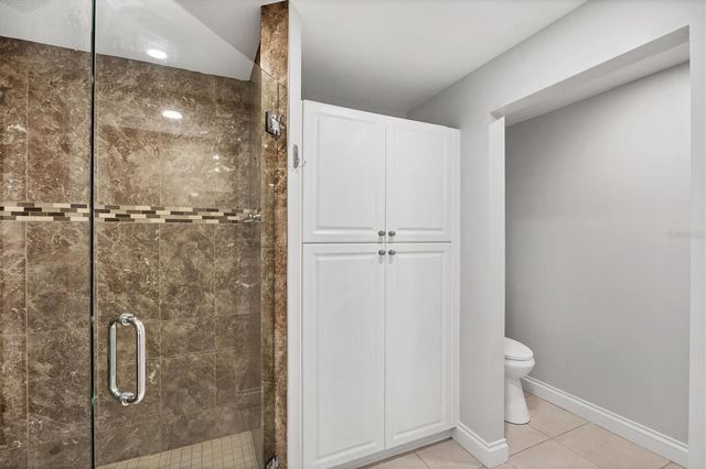 8111 LAKEWOOD MAIN STREET 207, Lakewood Ranch, FL 34202