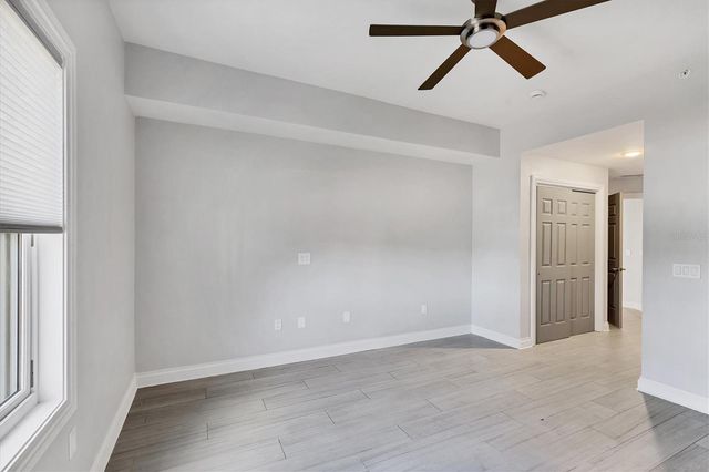 8111 LAKEWOOD MAIN STREET 207, Lakewood Ranch, FL 34202