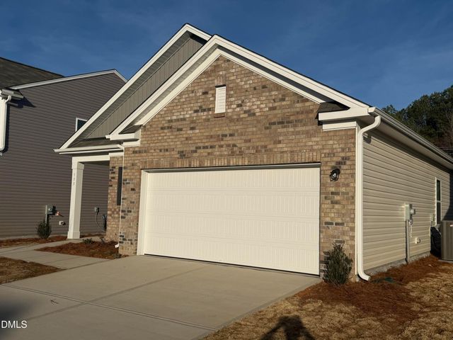 153 Babbling Brook Drive, Clayton, NC 27520