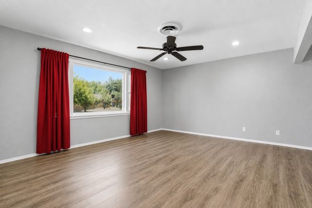 110 Oak Ridge Terrace, Weatherford, TX 76086