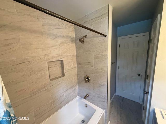 43 Walter Drive, Jackson, NJ 08527