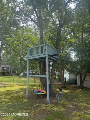 43 Walter Drive, Jackson, NJ 08527