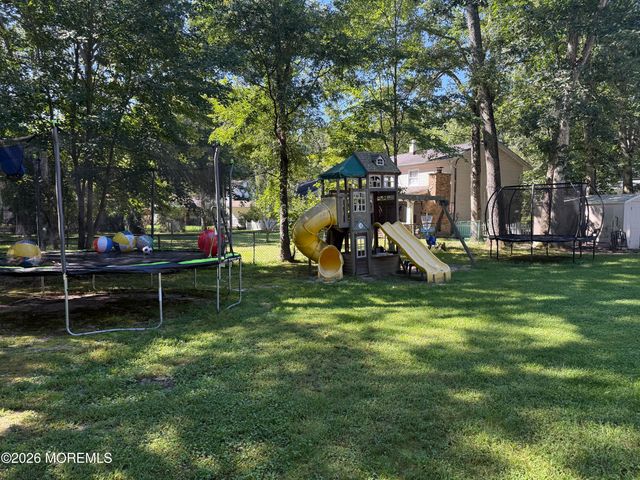 43 Walter Drive, Jackson, NJ 08527