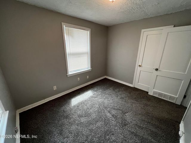 5035 CAMPENELLA Drive, Jacksonville, FL 32209