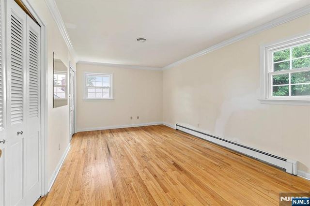 619 Cadmus Court, Teaneck, NJ 07666