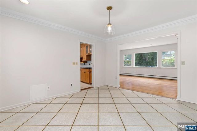619 Cadmus Court, Teaneck, NJ 07666