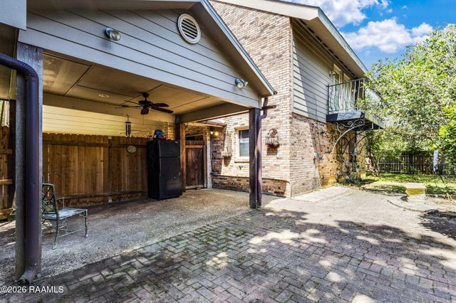 601 Cambridge Drive, Lafayette, LA 70503