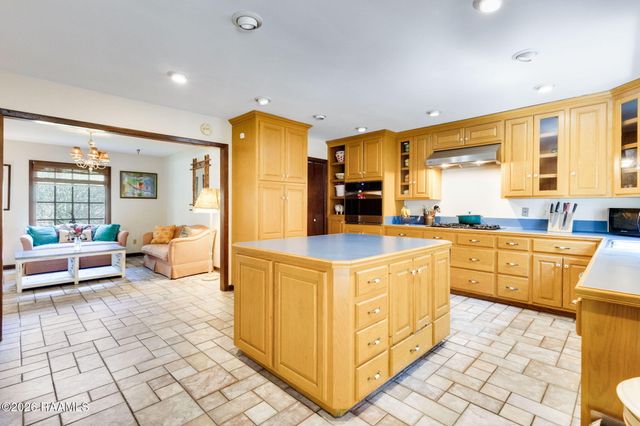 601 Cambridge Drive, Lafayette, LA 70503