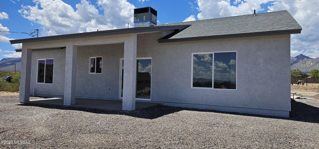 8615 S Thunderbird Drive, Safford, AZ 85546