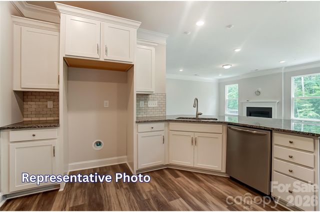 13119 Foxberry Road, Charlotte, NC 28213