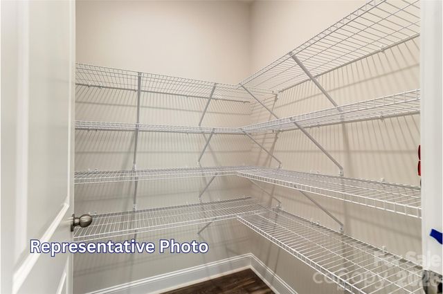 13119 Foxberry Road, Charlotte, NC 28213