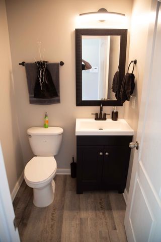 6120 Allen Ct, Hermitage, TN 37076