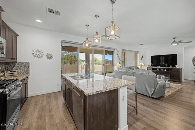 39478 N TRAJEN Place, Queen Creek, AZ 85140
