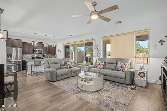 39478 N TRAJEN Place, Queen Creek, AZ 85140
