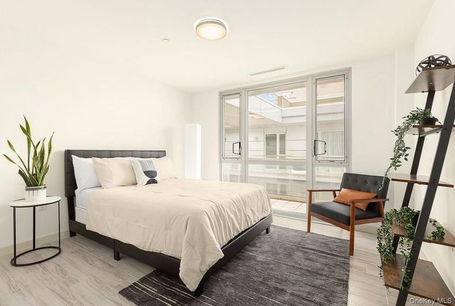 1450 110th Street N605, College Point, NY 11356