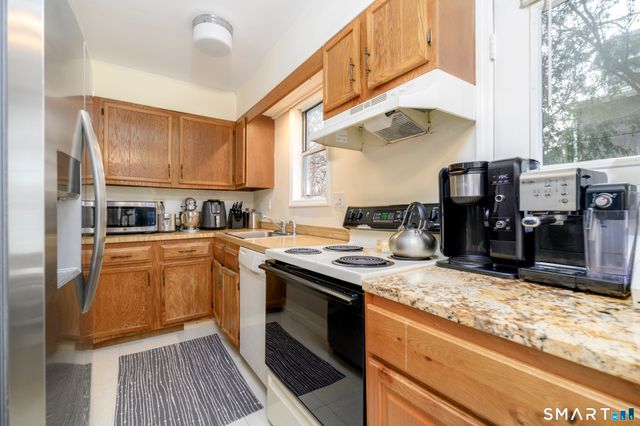 55 New Norwalk Road, New Canaan, CT 06840