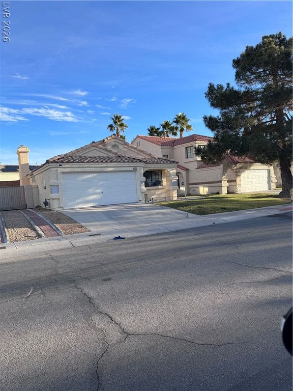 2044 Waverly Circle, Henderson, NV 89014 — exterior