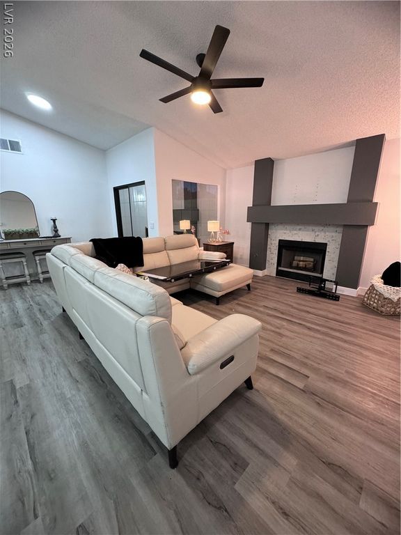 2044 Waverly Circle, Henderson, NV 89014 — photo 5