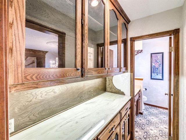 11132 Lakeridge Run, Oklahoma City, OK 73170