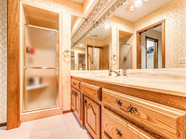 11132 Lakeridge Run, Oklahoma City, OK 73170