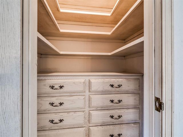 11132 Lakeridge Run, Oklahoma City, OK 73170