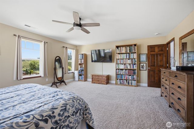 4897 Dory Court, Blaine, WA 98230