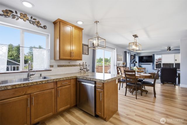 4897 Dory Court, Blaine, WA 98230