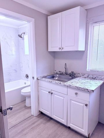 2305 SW 2ND STREET A, Ocala, FL 34471