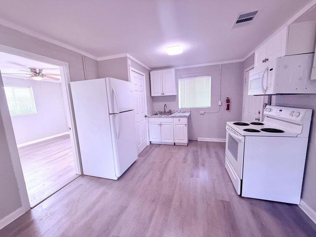 2305 SW 2ND STREET A, Ocala, FL 34471