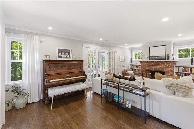 694 Country Way, Scituate, MA 02066
