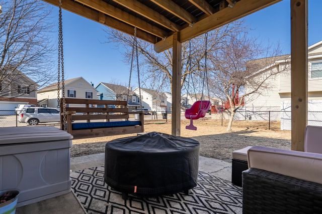 9 Parkshores Drive, Bloomington, IL 61701