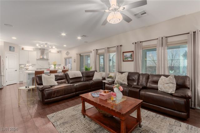 840 Tarbet Avenue, Henderson, NV 89012