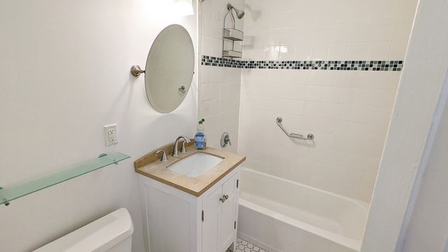 387 Beacon St. 3, Boston, MA 02116