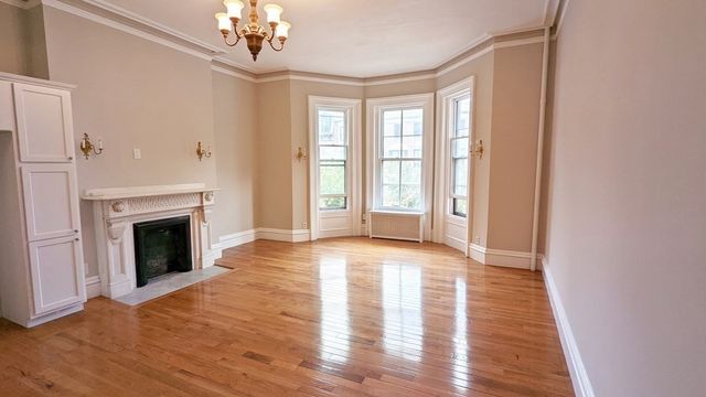 387 Beacon St. 3, Boston, MA 02116