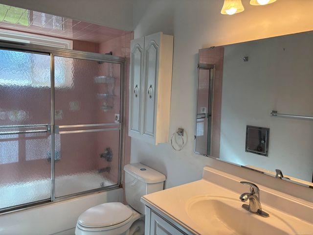 13790 Joyce Drive, Warren, MI 48088