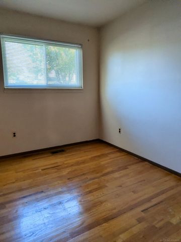 13790 Joyce Drive, Warren, MI 48088