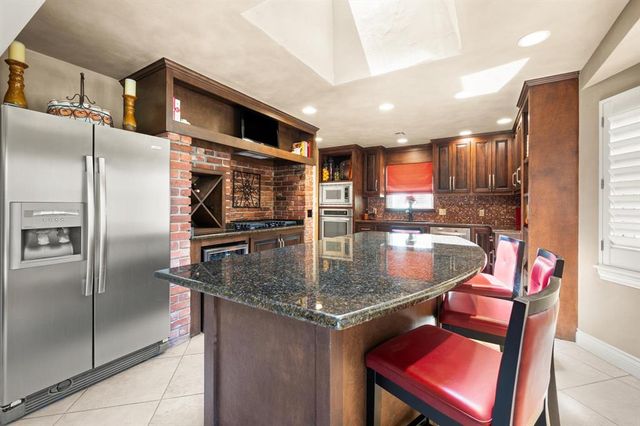 2221 NW 56th Street, Oklahoma City, OK 73112