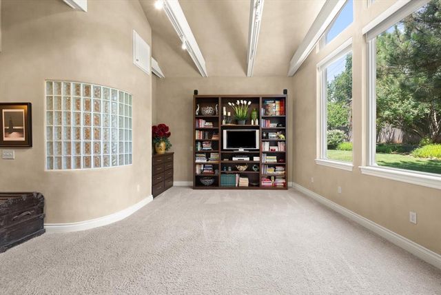 2221 NW 56th Street, Oklahoma City, OK 73112
