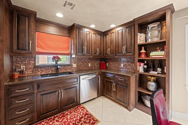 2221 NW 56th Street, Oklahoma City, OK 73112