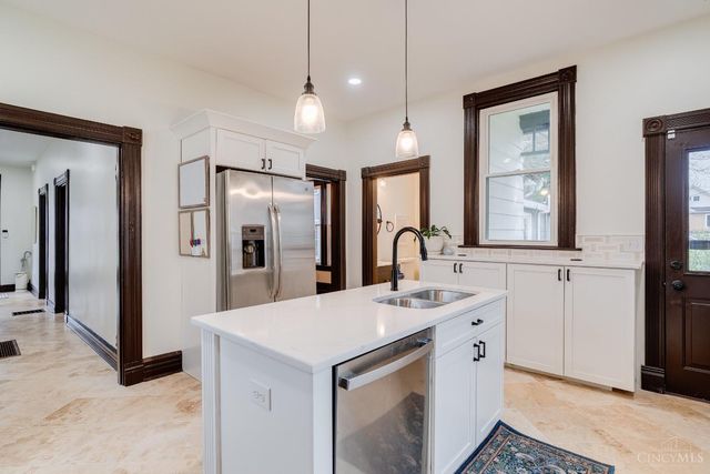 4211 Smith Road, Norwood, OH 45212