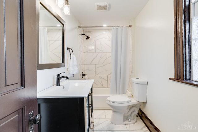 4211 Smith Road, Norwood, OH 45212