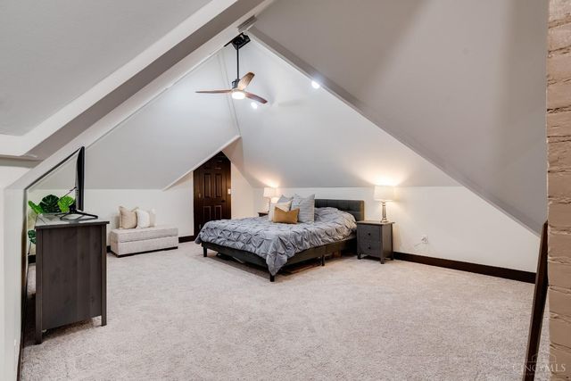 4211 Smith Road, Norwood, OH 45212