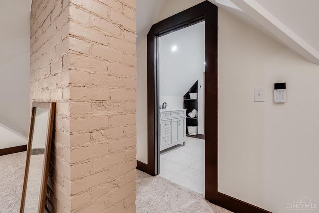 4211 Smith Road, Norwood, OH 45212