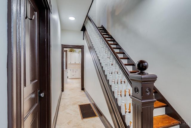 4211 Smith Road, Norwood, OH 45212