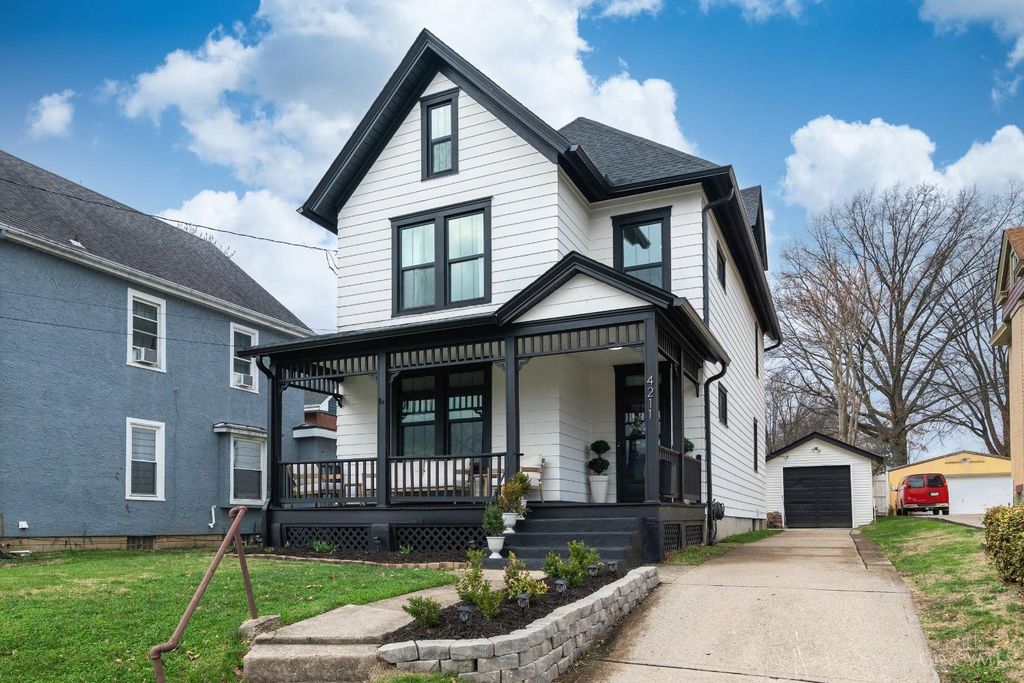 4211 Smith Road, Norwood, OH 45212