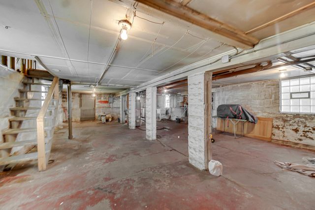 1833 Sheridan Avenue, Whiting, IN 46394