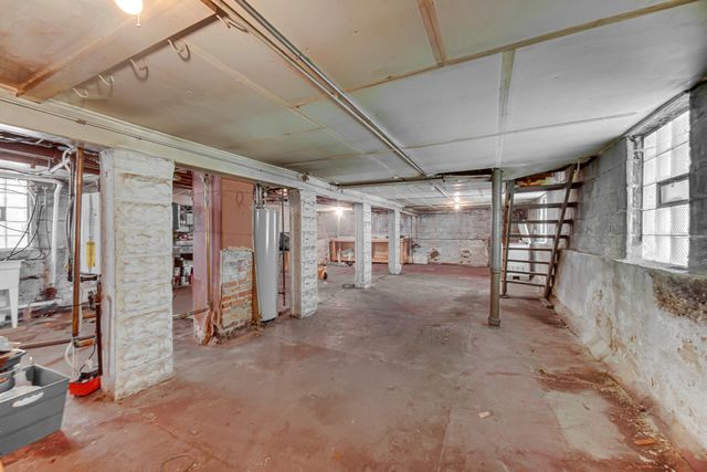 1833 Sheridan Avenue, Whiting, IN 46394