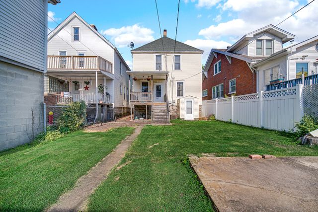1833 Sheridan Avenue, Whiting, IN 46394